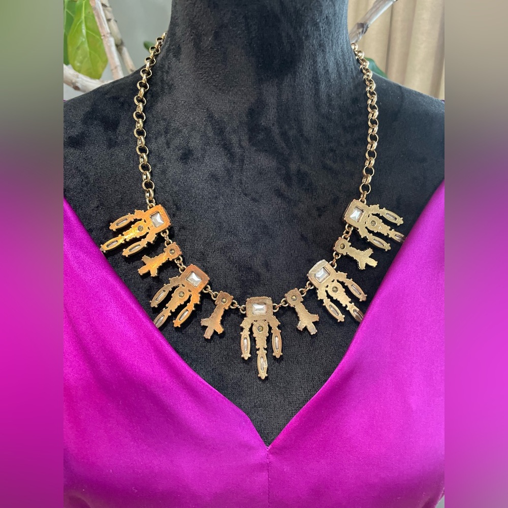 Goldtone & Crystal Art Deco Statement Bib Necklace - Picture 14 of 15